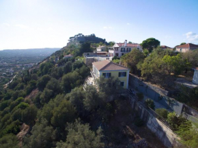 Kastro Edge Villa